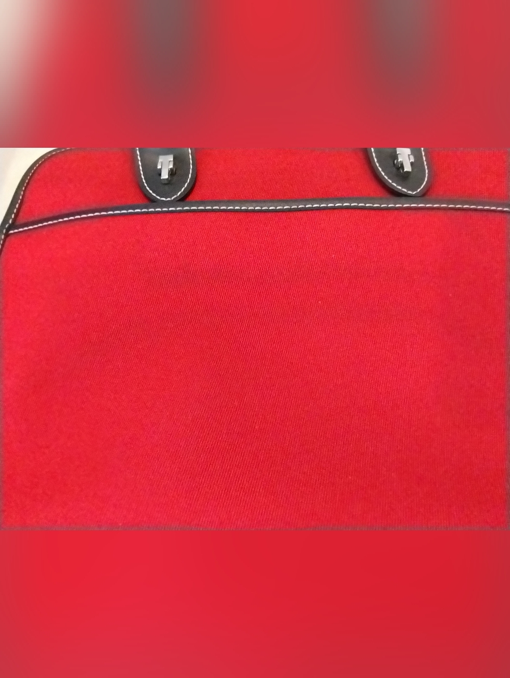 Vintage Etienne Aigner Red and Black Satchel Logo Handbag Great Condition! - Picture 7 of 9